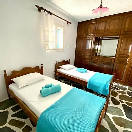 Gaia Apartment Dhragoulas